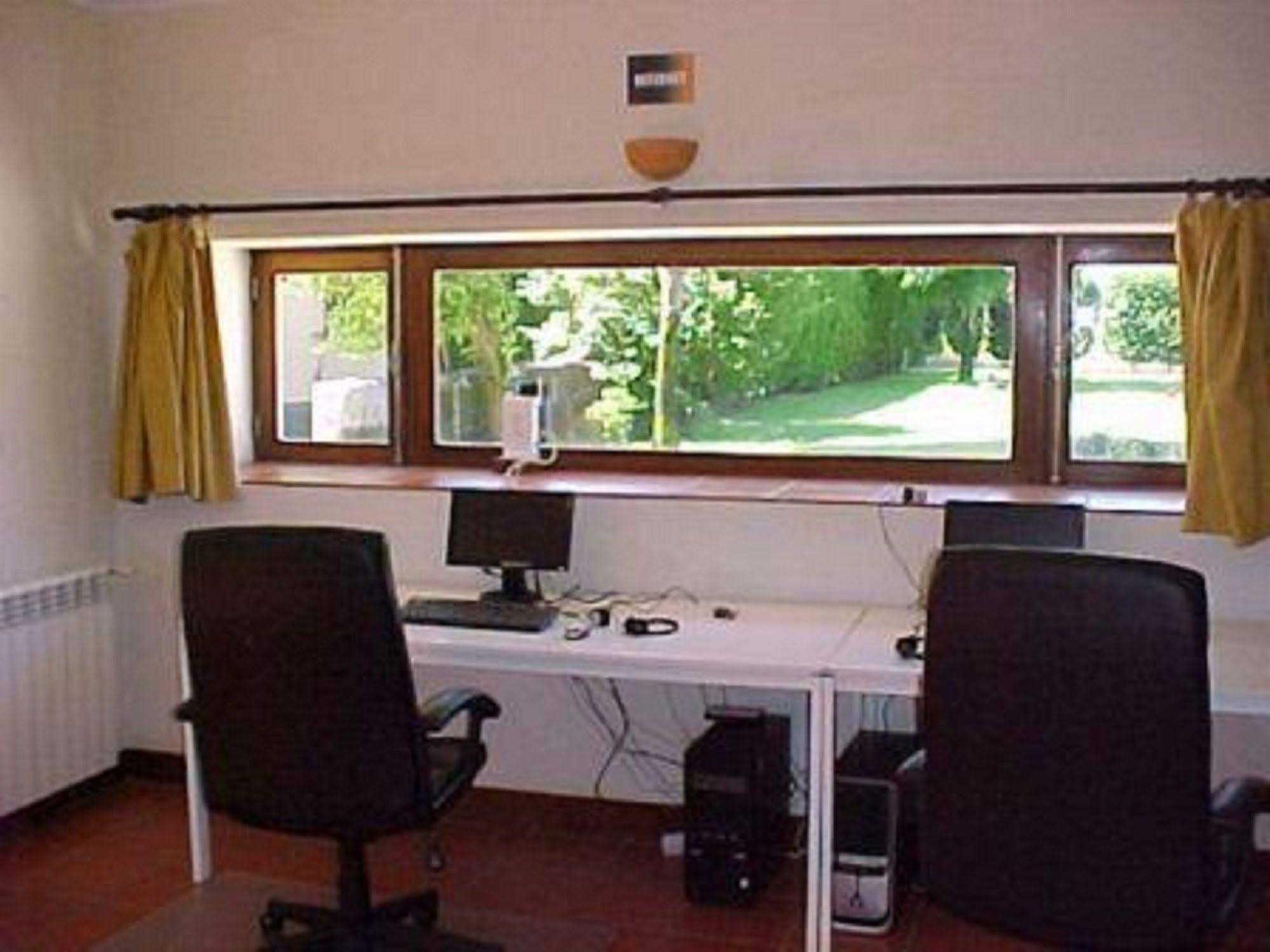 Stone Farm Hostal *